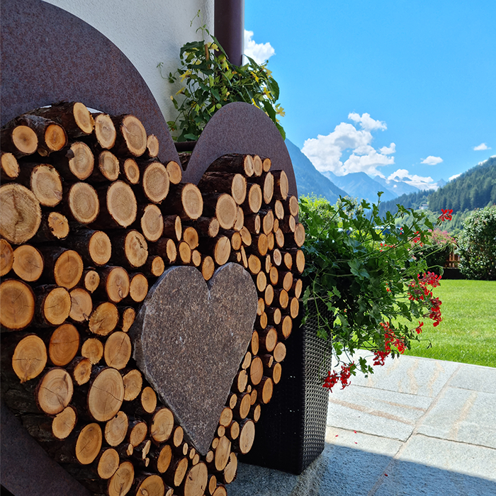 Herz mit Holz Landhaus Hofer